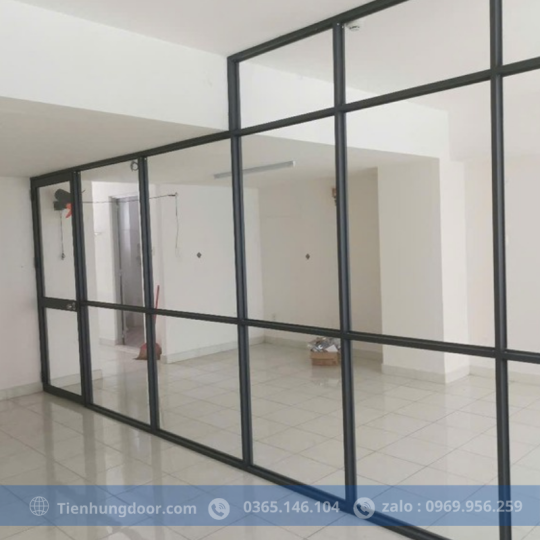 VÁCH NGĂN NHÔM KÍNH CỬA HÀNG